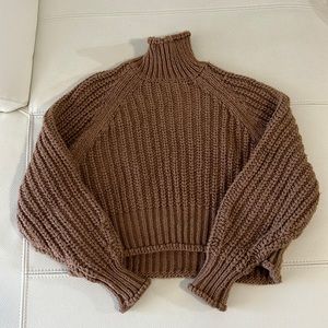 Cute cropped sweater